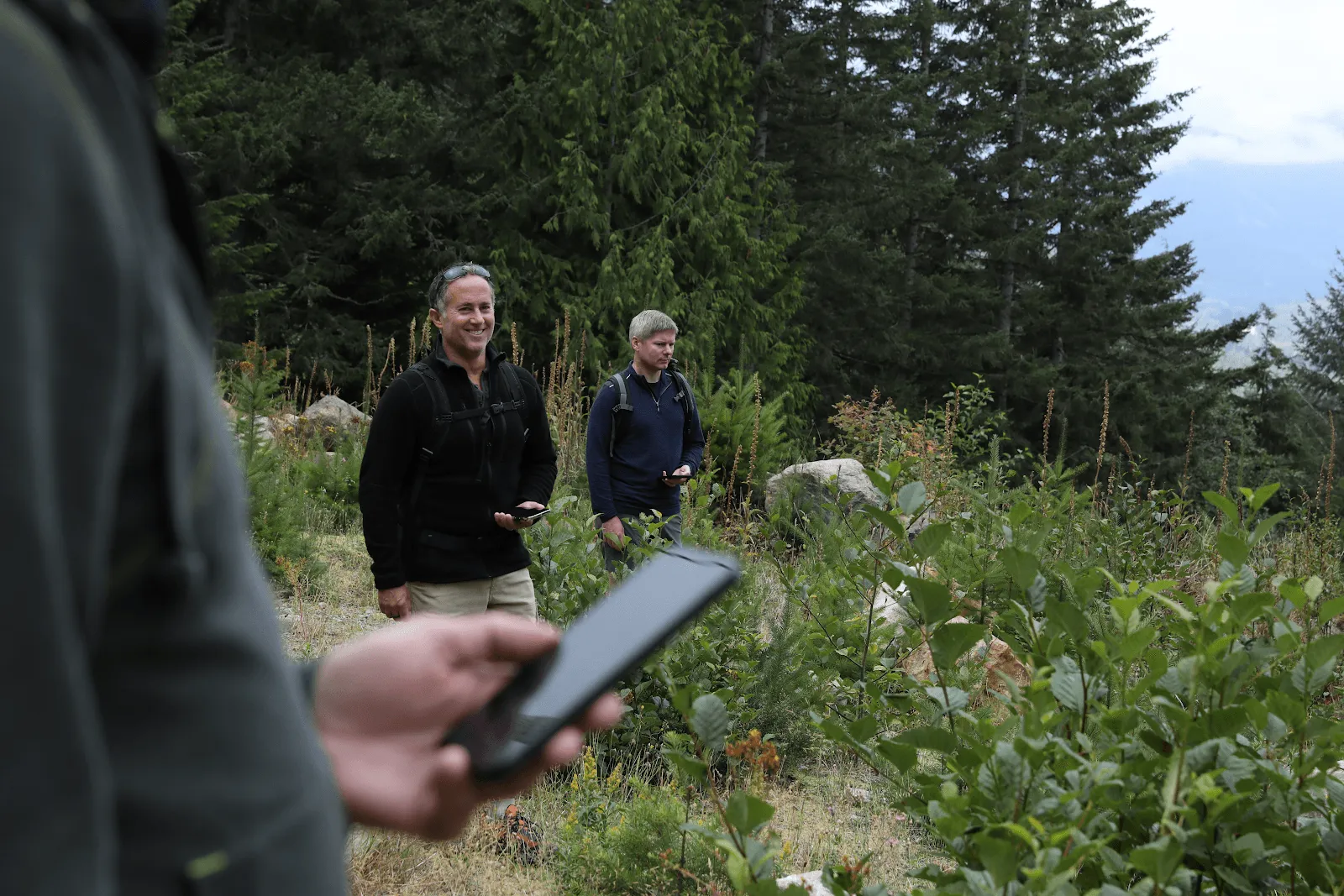 07_USA_GEOCACHING_FOUNDERS_BRYAN ROTH_ELIAS_ALVORD_edited.png