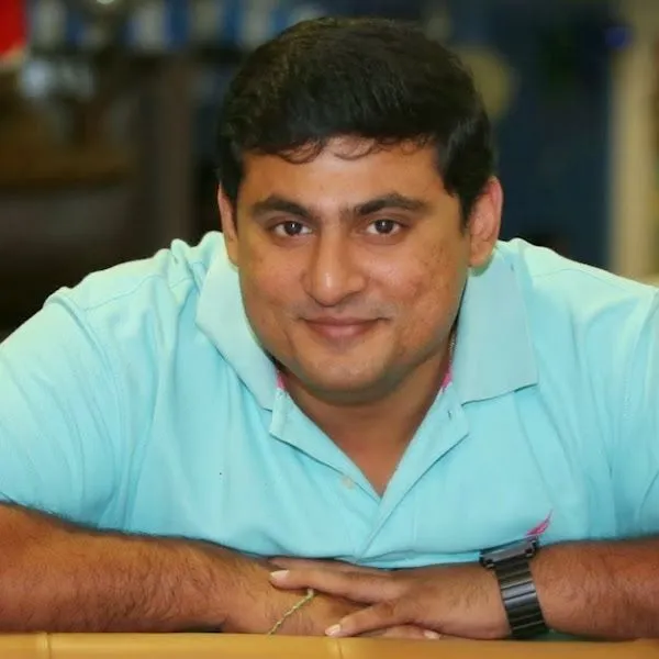 عرض الملف الشخصي لـ "أمريت سانجيف"