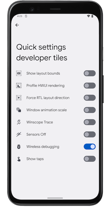 Screenshot dei riquadri sviluppatore per le impostazioni rapide di uno smartphone Google Pixel.